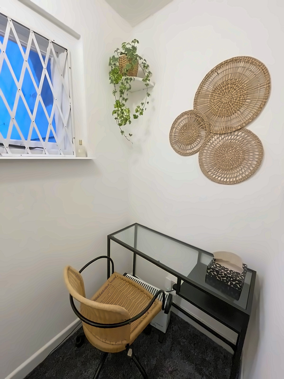 A quiet corner with a desk for writing up notes